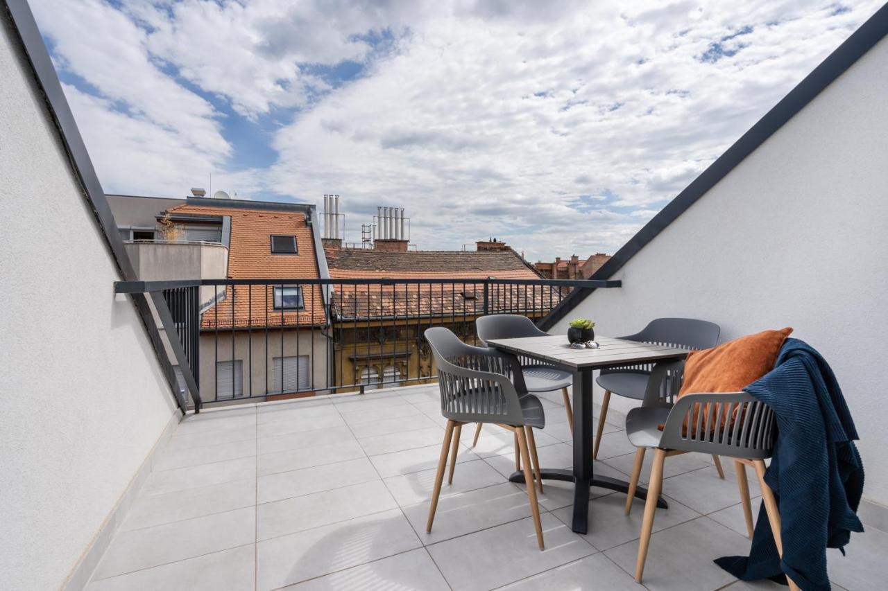 Rose Garden Apartments Budapest Phòng bức ảnh