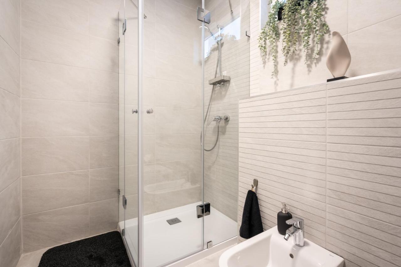 Rose Garden Apartments Budapest Phòng bức ảnh